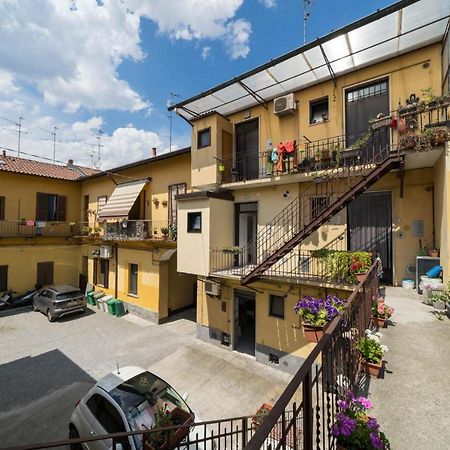 Beat House&Apartments Аґрате-Бріанца Екстер'єр фото
