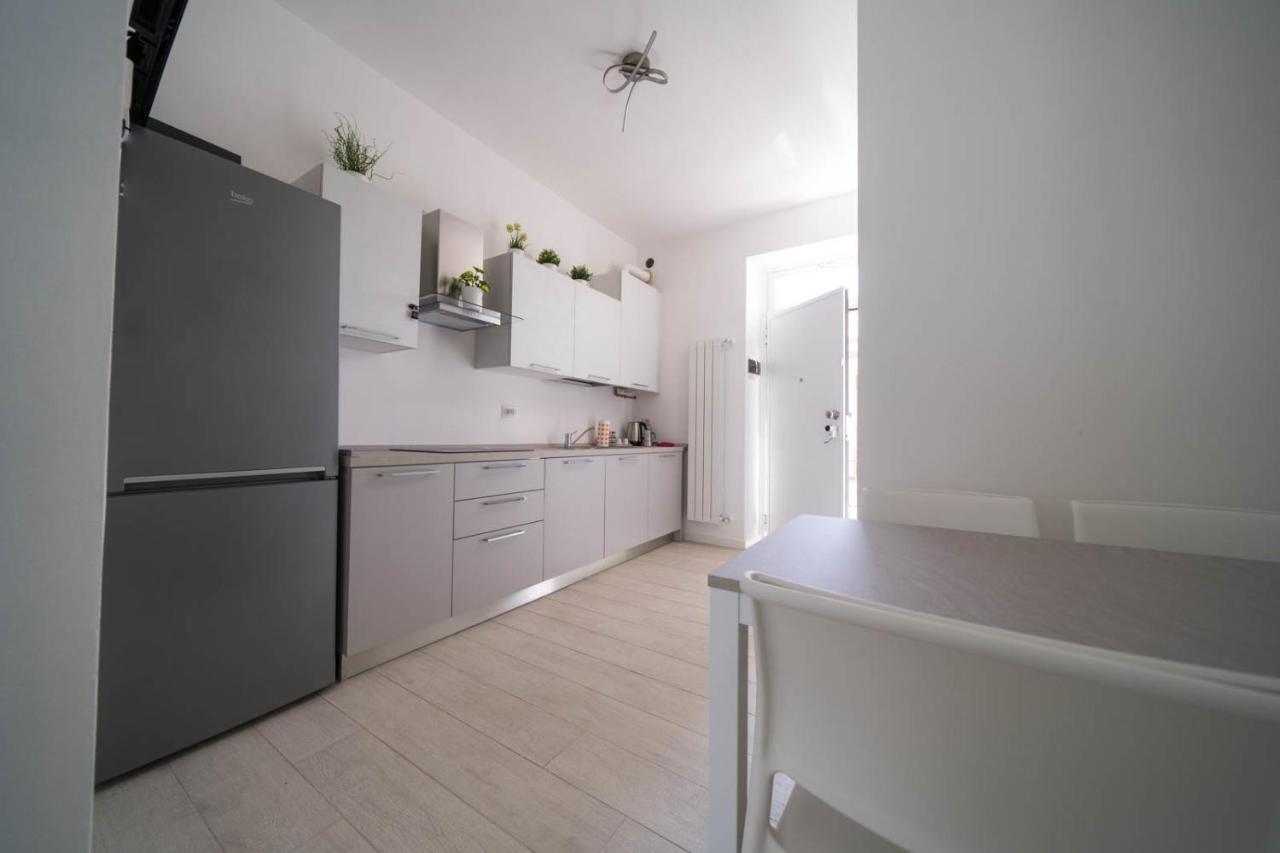 Beat House&Apartments Аґрате-Бріанца Екстер'єр фото